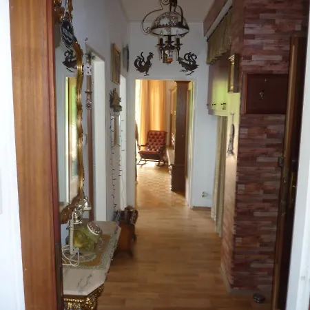Apartment Classic & Galeria *