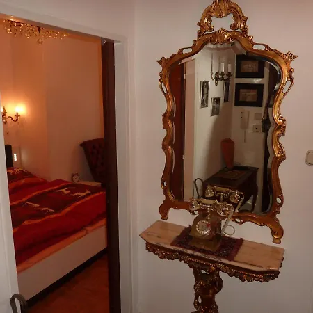Apartment Classic & Galeria *