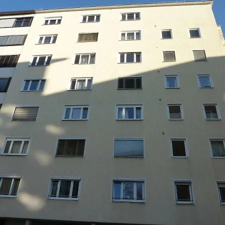 Classic & Galeria Apartment